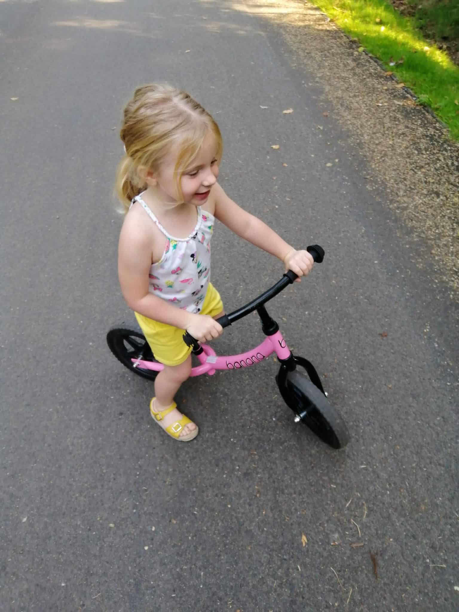 Teaching a child how to ride a balance bike Tips & Key Steps